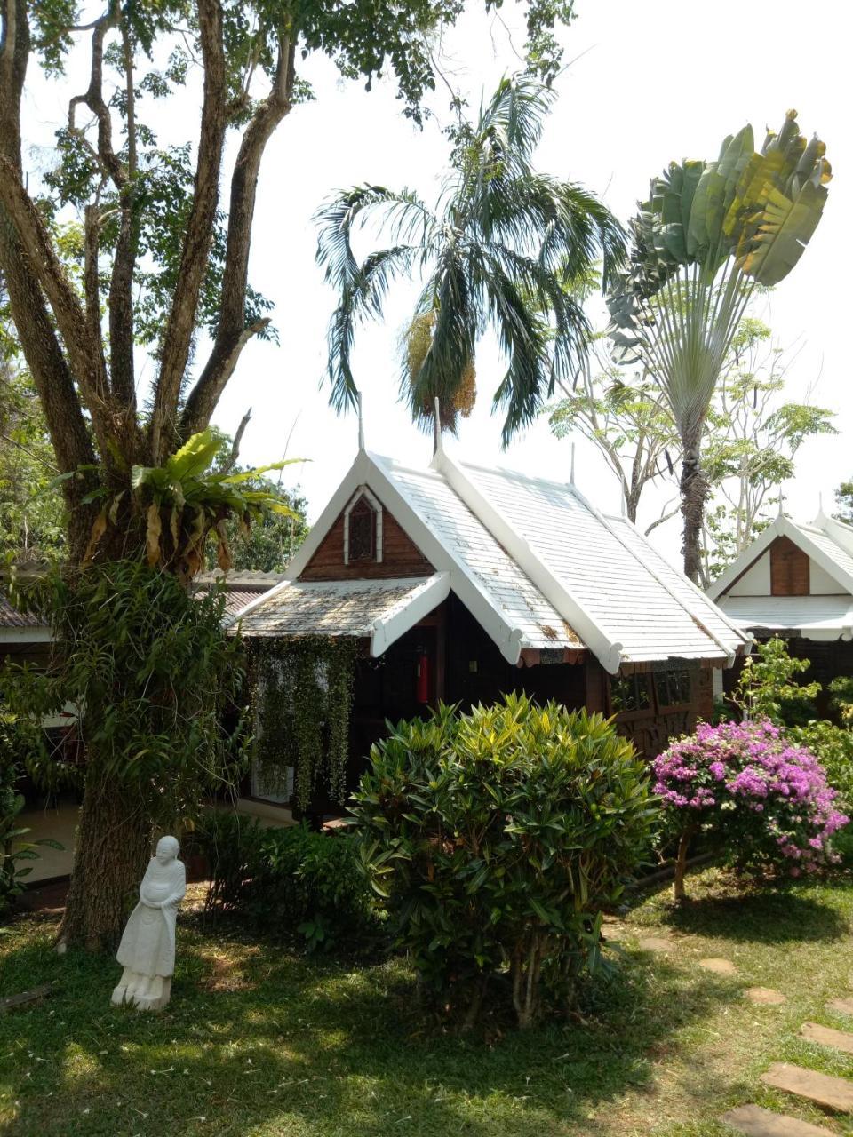 Le Passe-Temps Hotel Tha Lane Bay Exterior photo